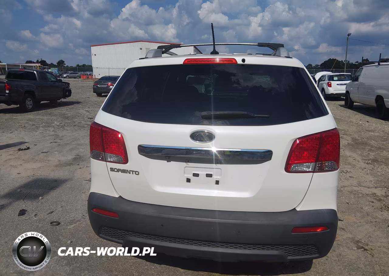 2013 Kia Sorento Lx VIN:5XYKT3A69DG348609 - 17