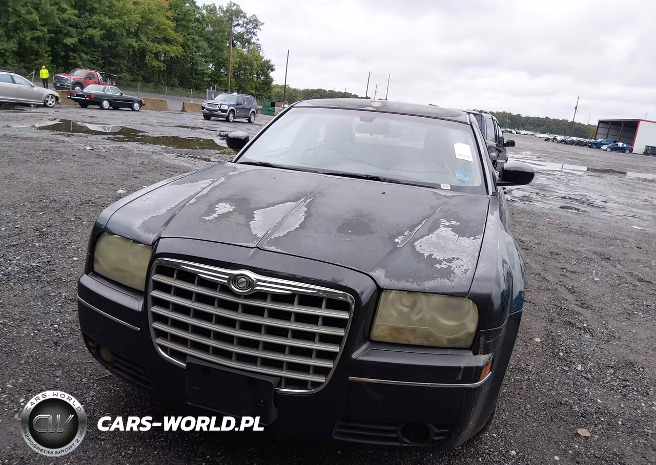 2005 Chrysler 300 Touring VIN:2C3AA53GX5H546528 - 6