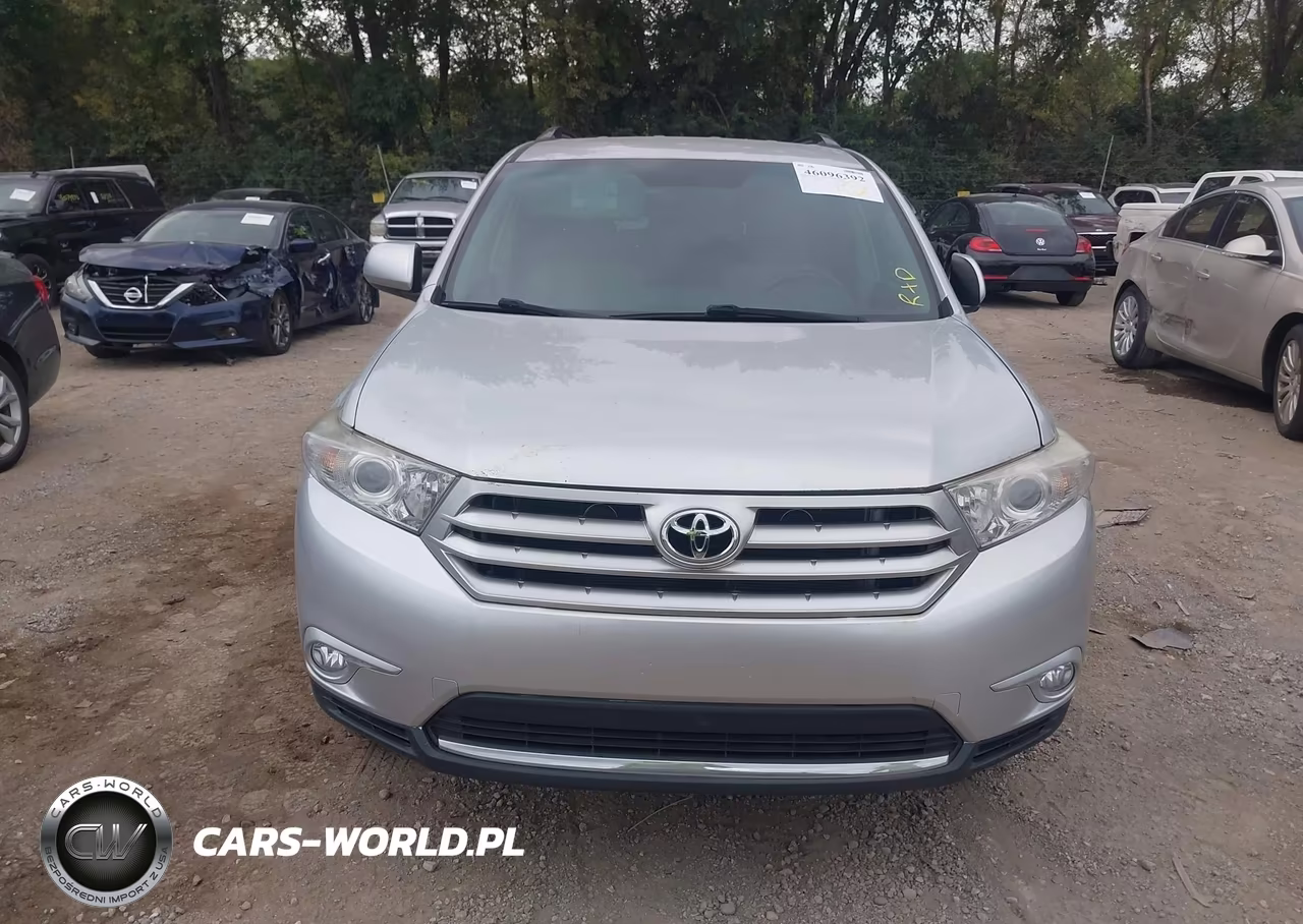 2012 Toyota Highlander Base V6 VIN:5TDBK3EH5CS140002 - 12