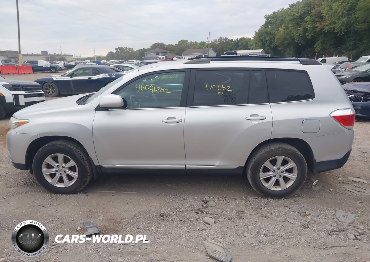 2012 Toyota Highlander Base V6 VIN:5TDBK3EH5CS140002 - 14