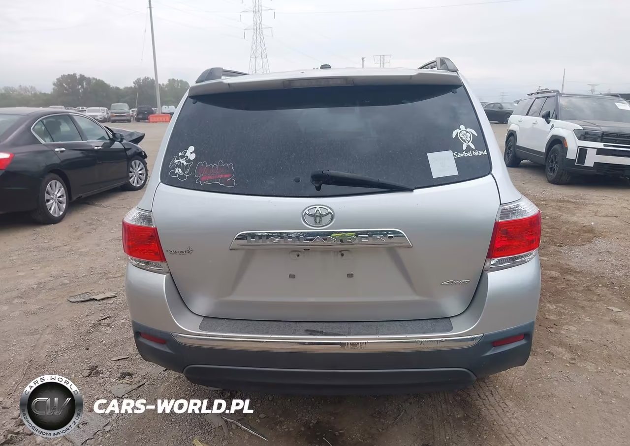 2012 Toyota Highlander Base V6 VIN:5TDBK3EH5CS140002 - 16