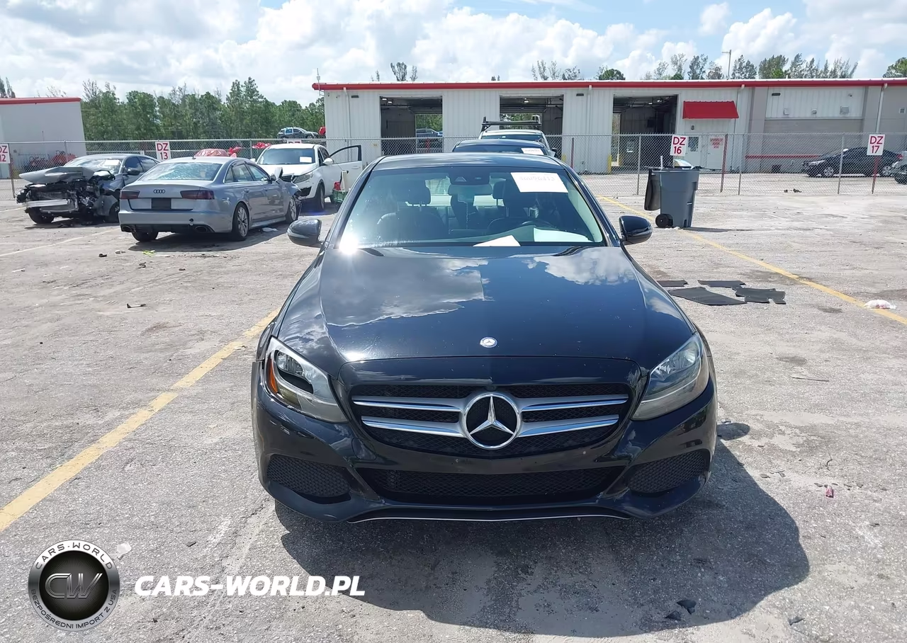 2017 Mercedes-Benz C 300 VIN:55SWF4JBXHU197562 - 13