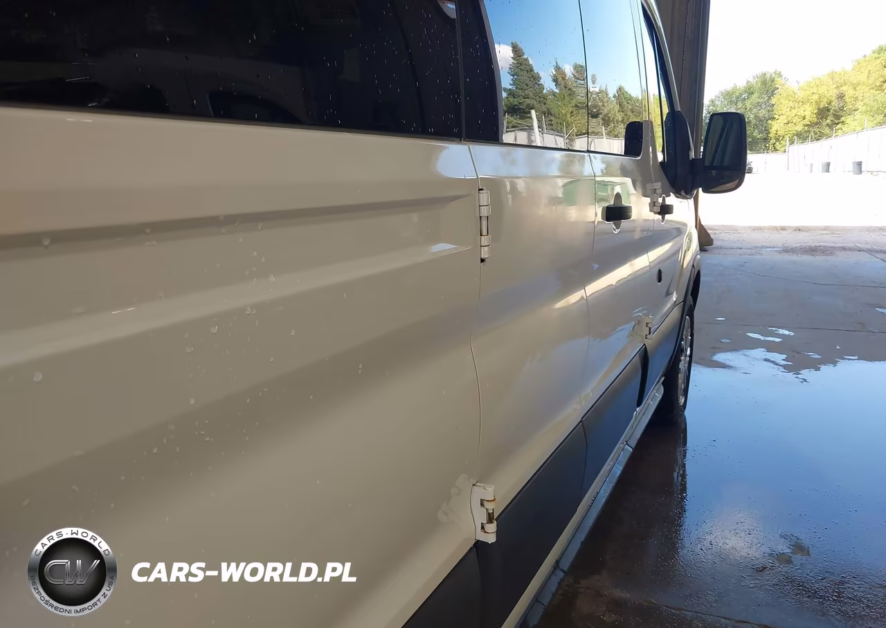 2015 Ford Transit-350 Xlt VIN:1FBZX2ZM2FKB01630 - 13