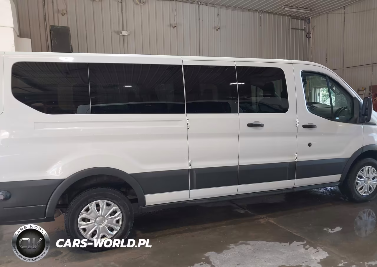 2015 Ford Transit-350 Xlt VIN:1FBZX2ZM2FKB01630 - 18