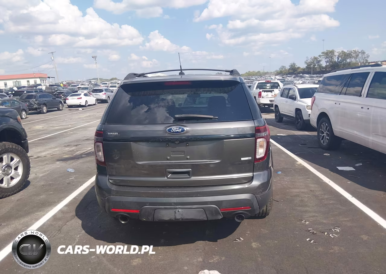 2015 Ford Explorer Sport VIN:1FM5K8GT5FGC02715 - 16