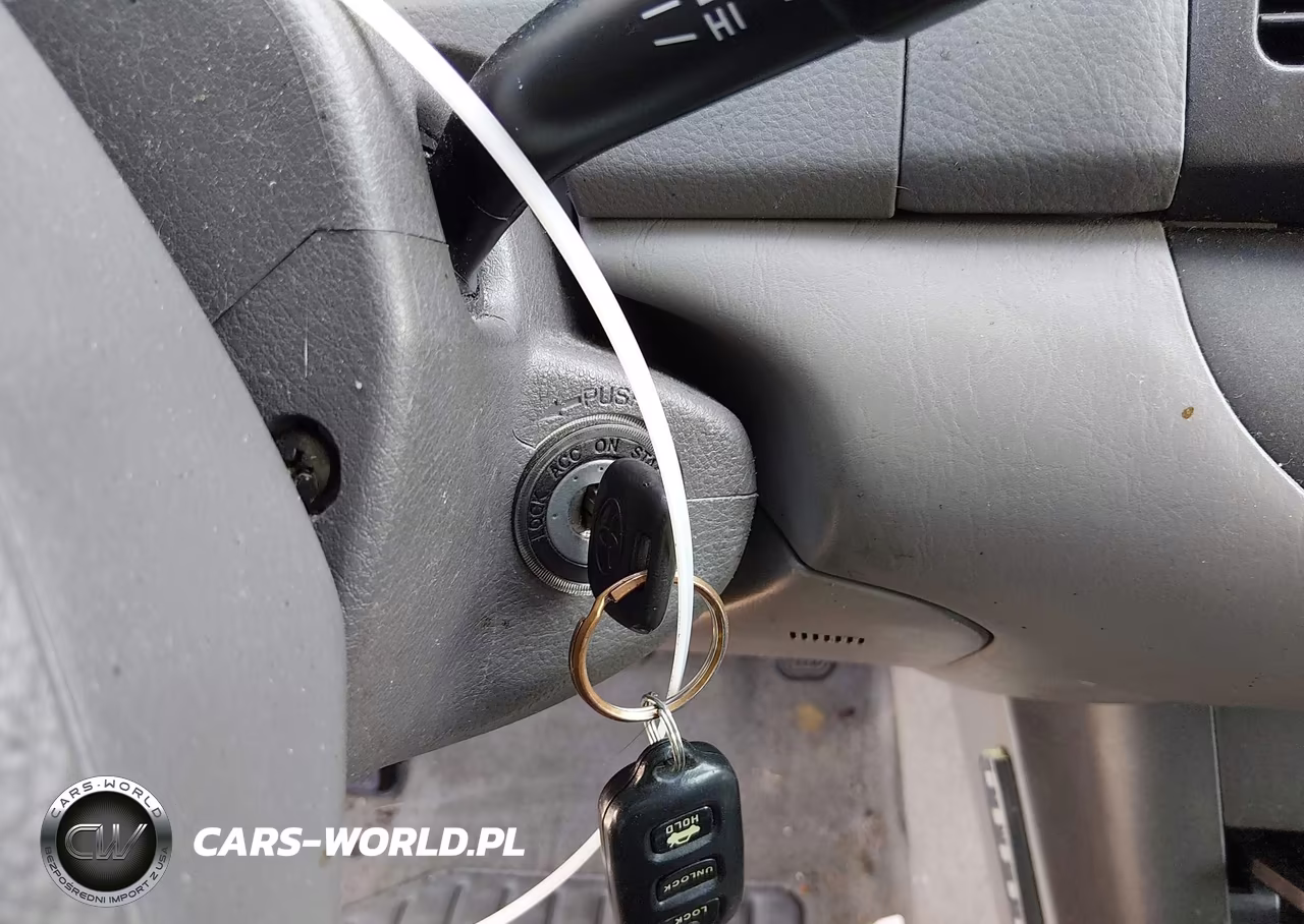 2005 Toyota Camry Le VIN:4T1BE32K55U074312 - 11