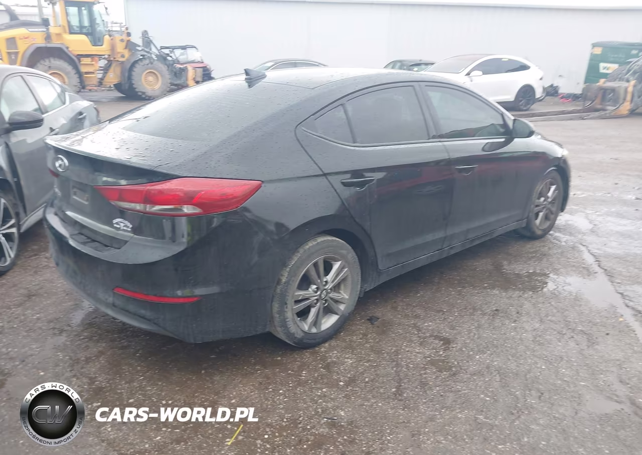 2017 Hyundai Elantra Se VIN:5NPD84LF3HH141032 - 4