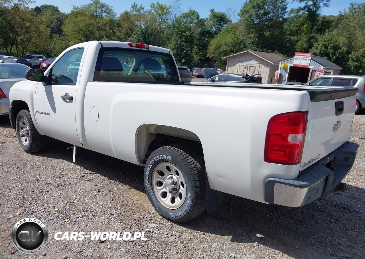 2008 Chevrolet Silverado 1500 Work Truck VIN:1GCEC14X88Z319003 - 3