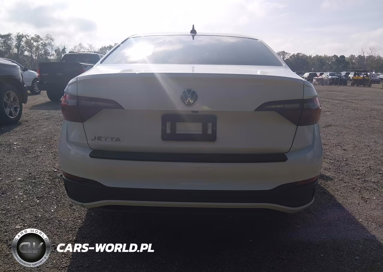 2024 Volkswagen Jetta 1.5T Sport VIN:3VWBM7BU2RM036642 - 16