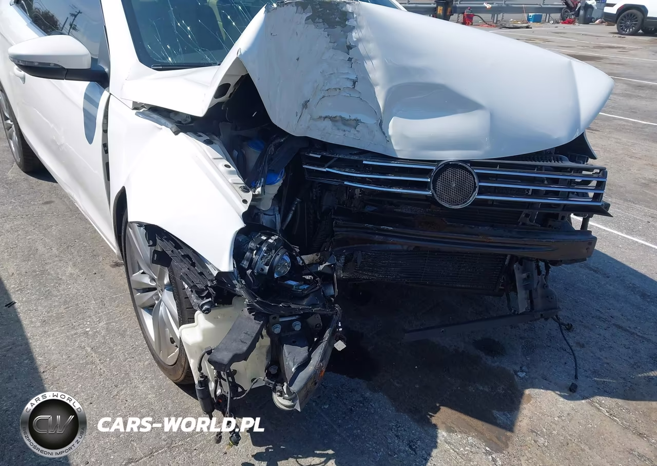 2012 Volkswagen Eos Executive VIN:WVWFW7AH8CV018212 - 13