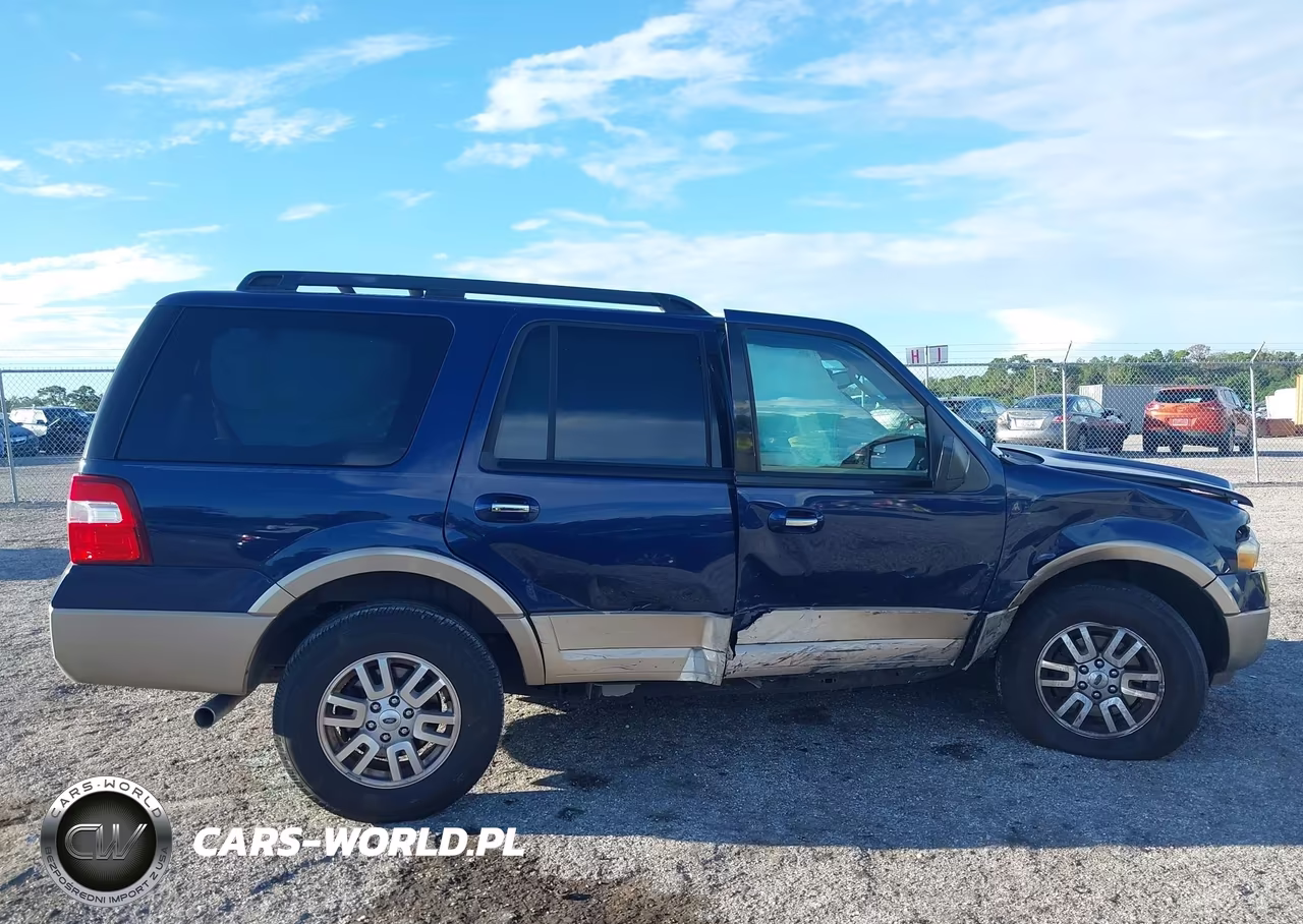 2012 Ford Expedition Xlt VIN:1FMJU1H57CEF06782 - 12