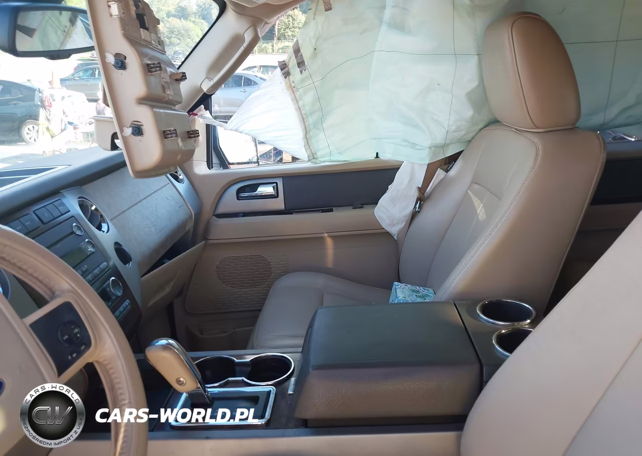2012 Ford Expedition Xlt VIN:1FMJU1H57CEF06782 - 5
