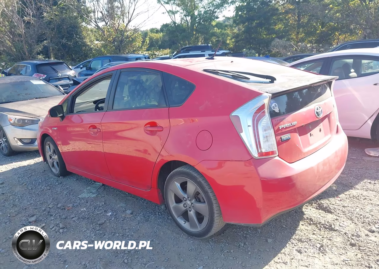 2015 Toyota Prius Persona Series Special Edition VIN:JTDKN3DU1F0407634 - 14