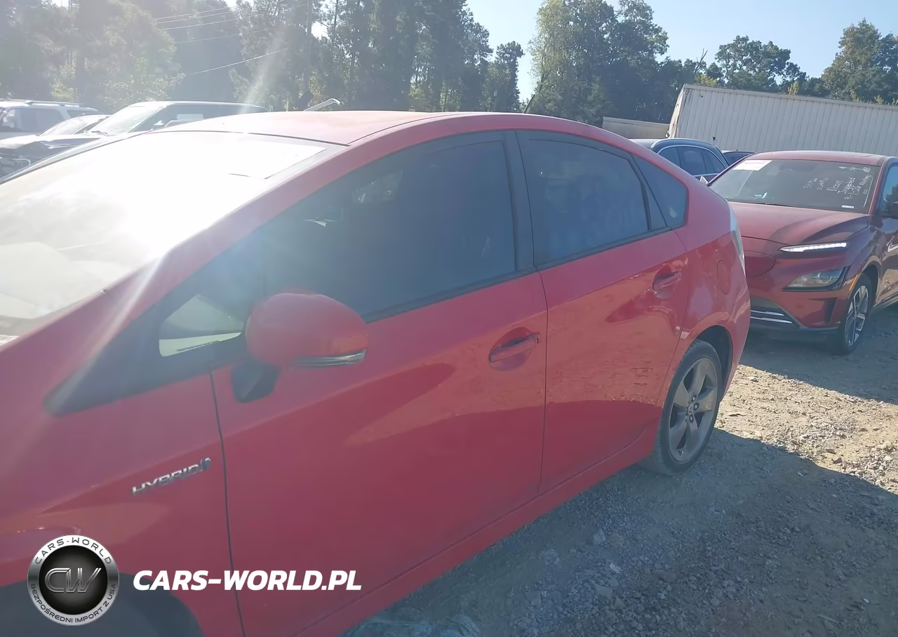 2015 Toyota Prius Persona Series Special Edition VIN:JTDKN3DU1F0407634 - 6