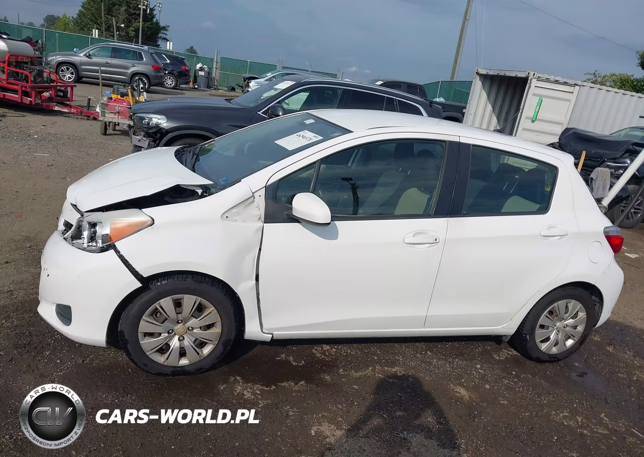 2014 Toyota Yaris Le (Tmc-Cbu Plant) VIN:JTDKTUD32ED579648 - 14