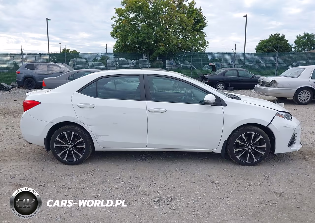 2017 Toyota Corolla Se VIN:2T1BURHE9HC797612 - 12