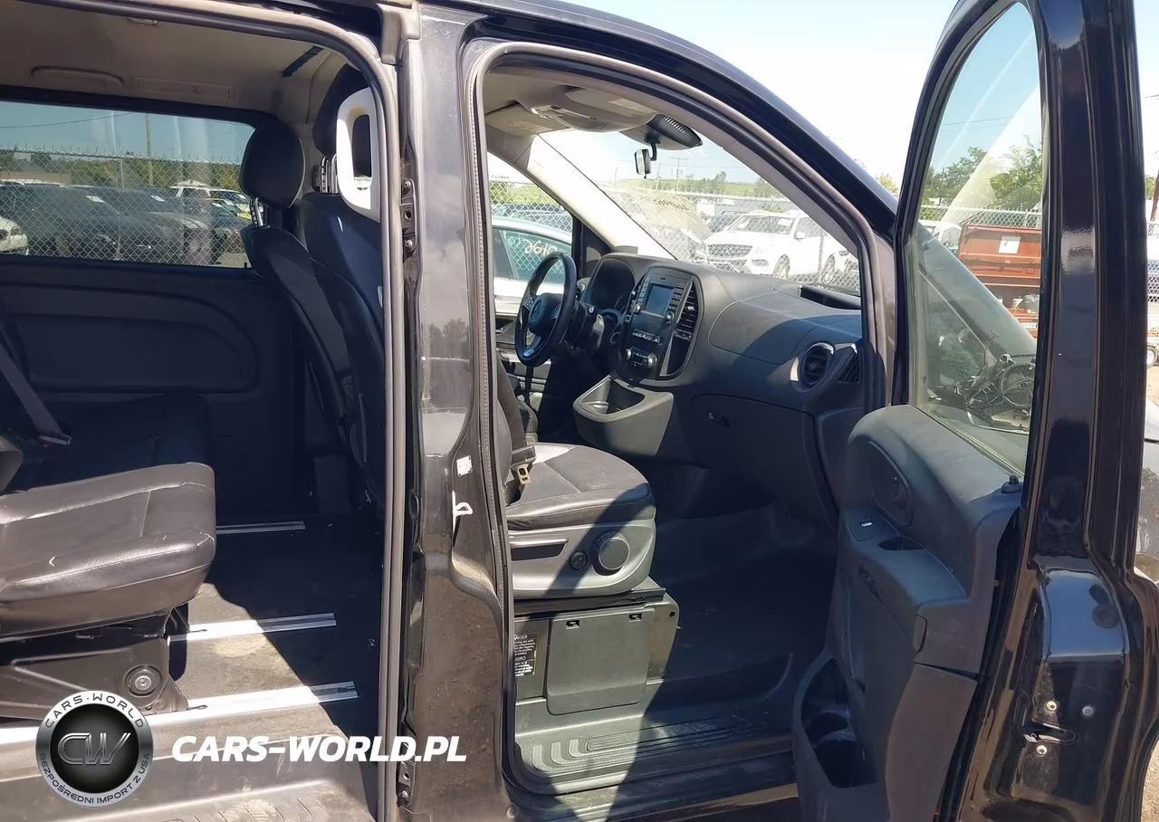 2018 Mercedes-Benz Metris VIN:WD4PG2EEXJ3392937 - 5