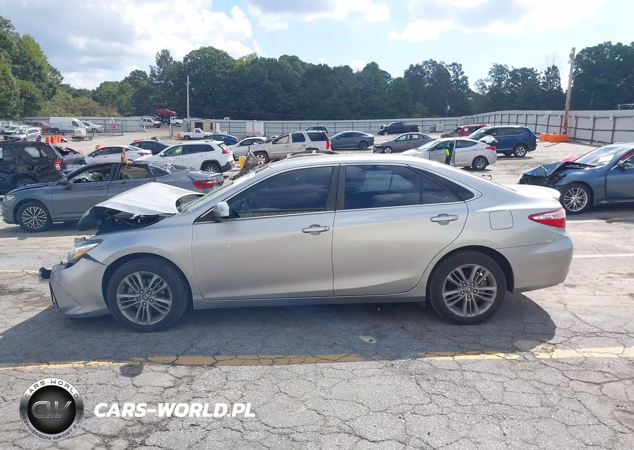 2017 Toyota Camry Se VIN:4T1BF1FK1HU310244 - 14