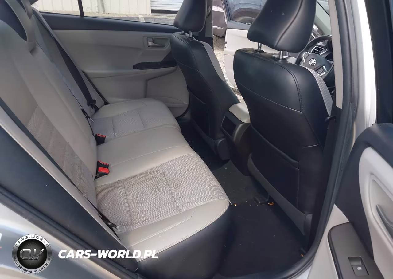 2017 Toyota Camry Se VIN:4T1BF1FK1HU310244 - 8