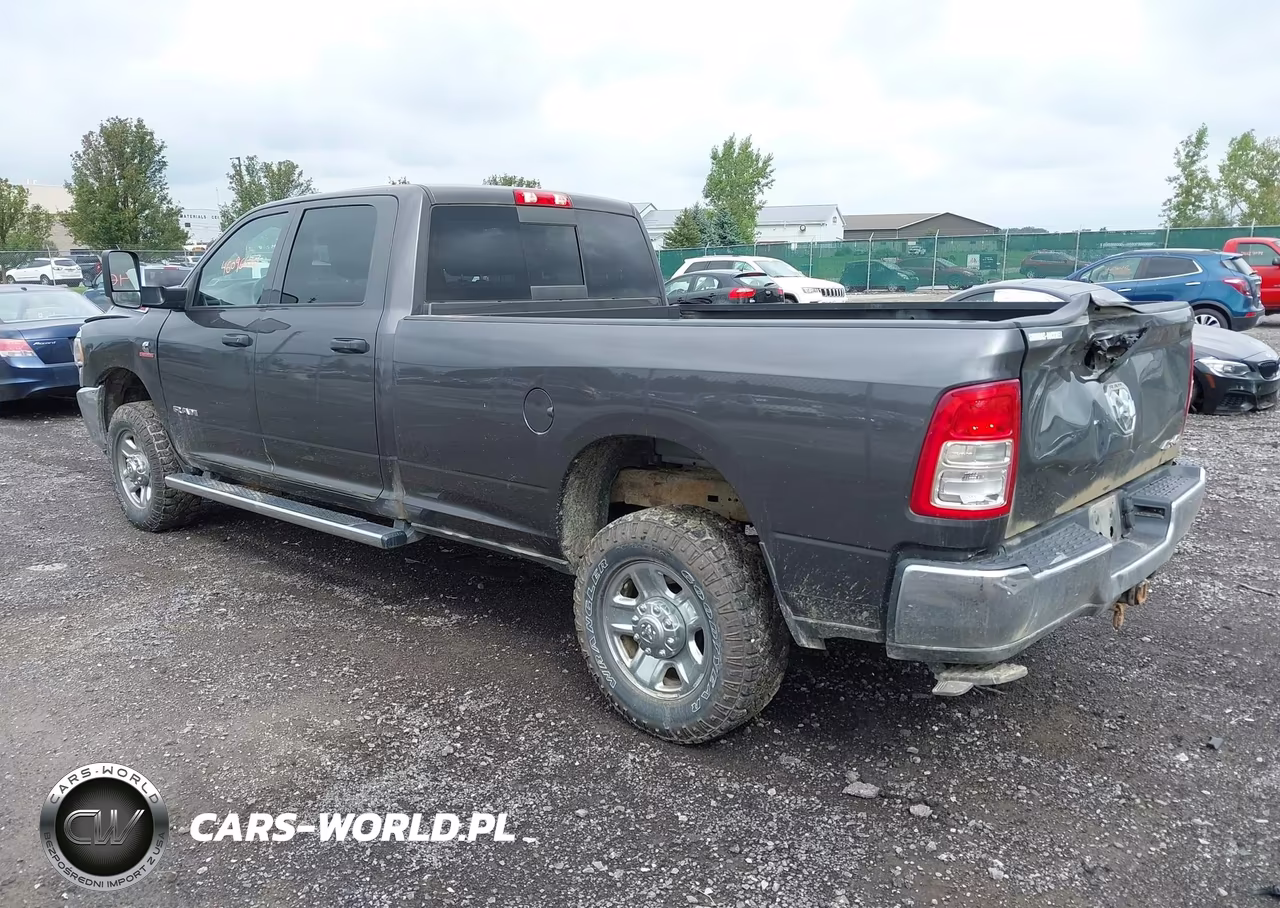2019 Ram 2500 Tradesman 4X4 8' Box VIN:3C6UR5HL1KG683366 - 3