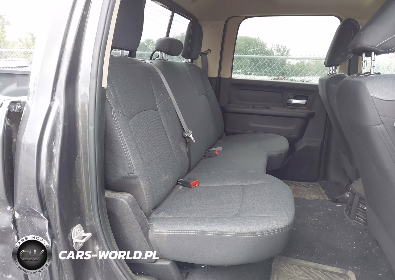 2019 Ram 2500 Tradesman 4X4 8' Box VIN:3C6UR5HL1KG683366 - 8