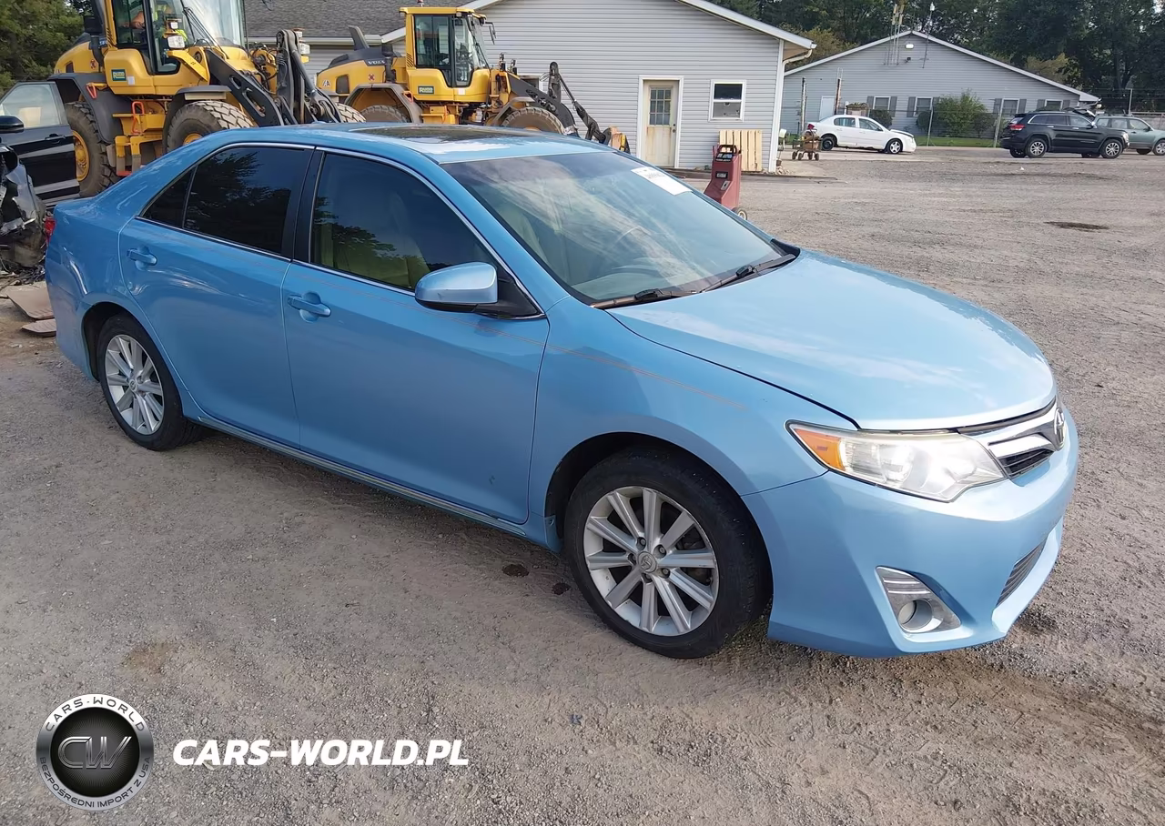 2012 Toyota Camry Xle – zdjęcie 1 z 16