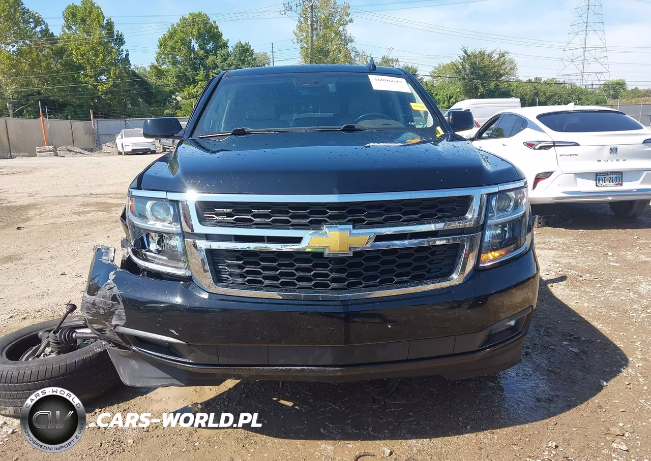 2018 Chevrolet Tahoe Lt VIN:1GNSKBKC2JR384793 - 13