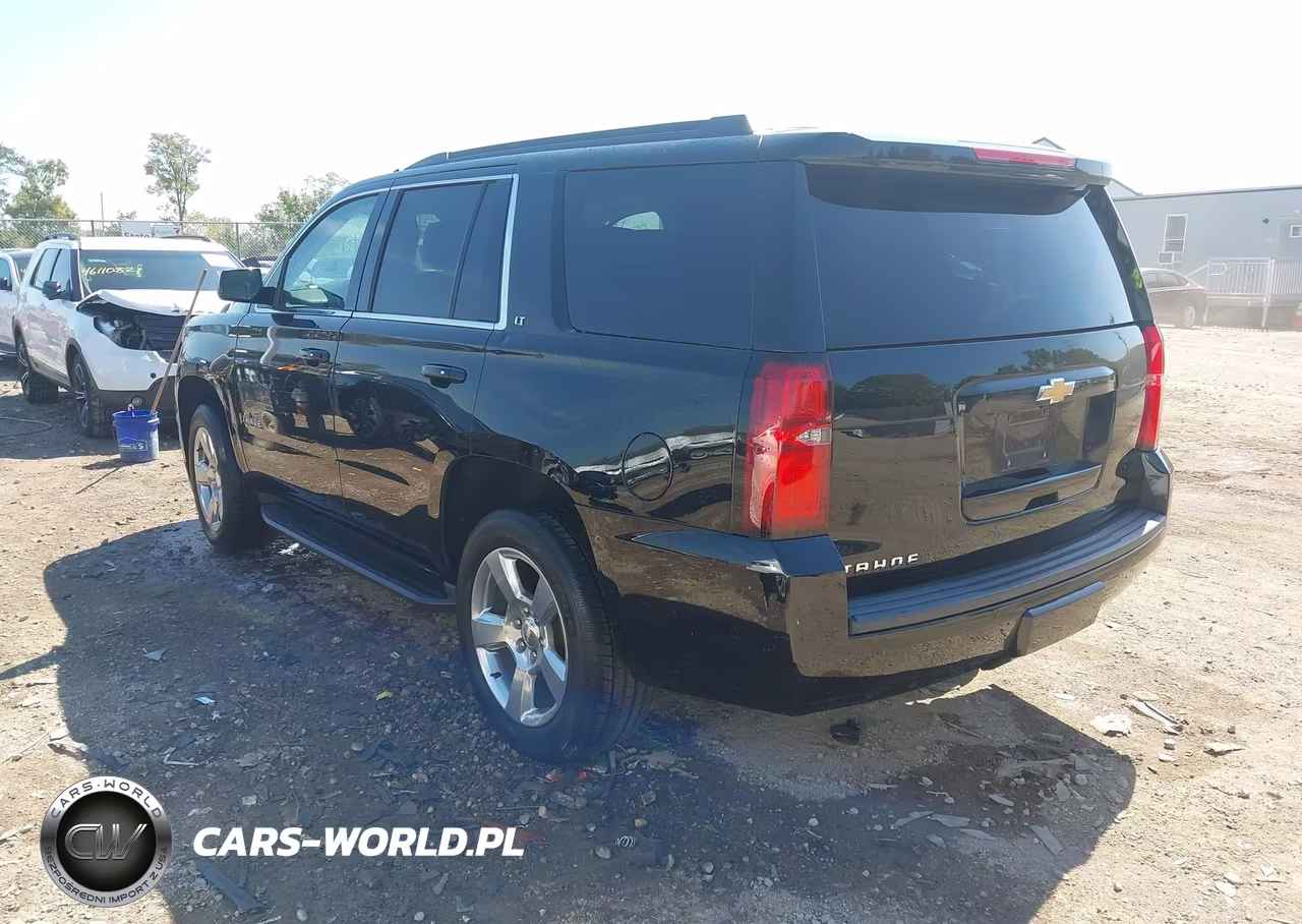 2018 Chevrolet Tahoe Lt VIN:1GNSKBKC2JR384793 - 3