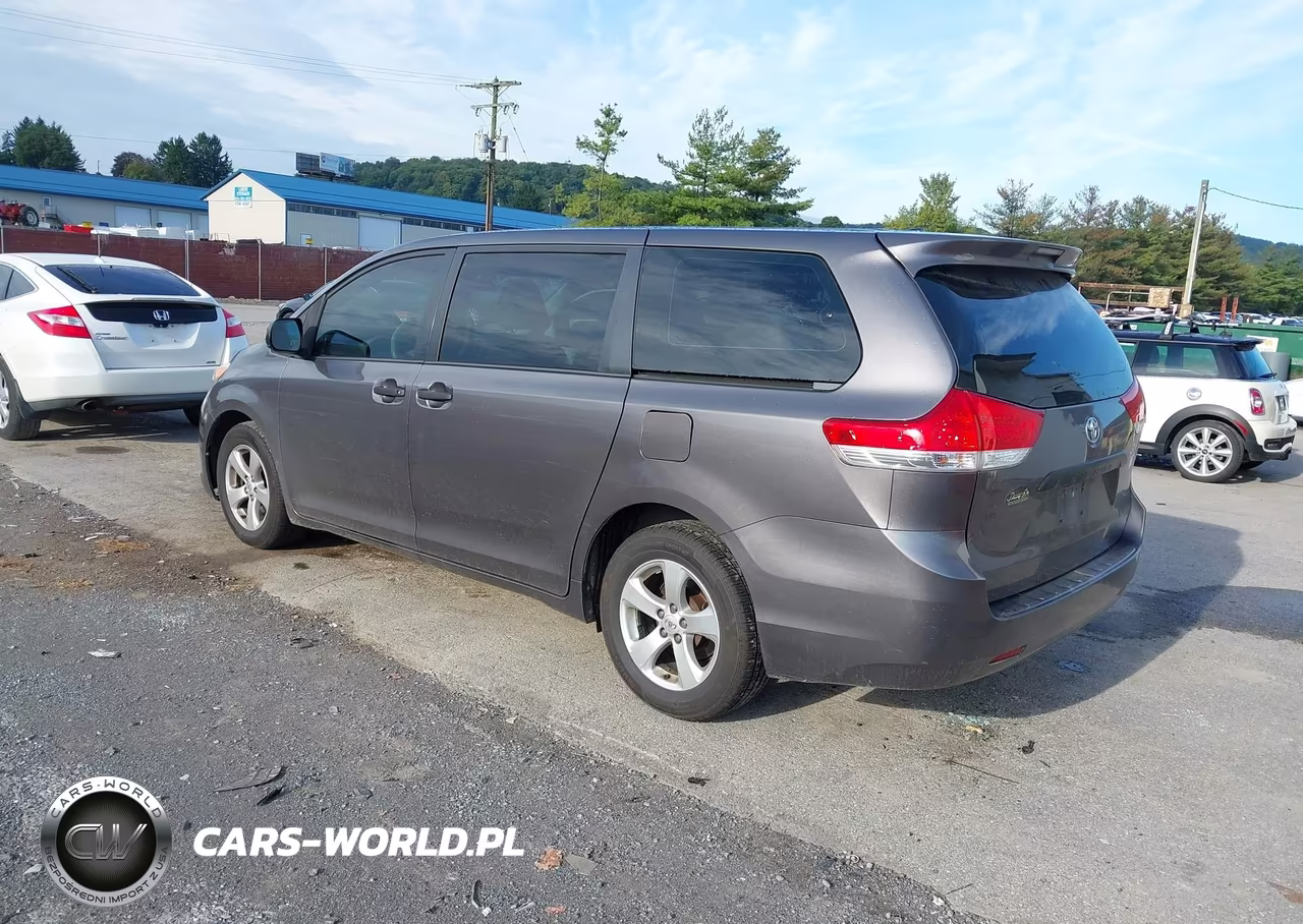 2014 Toyota Sienna L V6 7 Passenger VIN:5TDZK3DC8ES492014 - 3