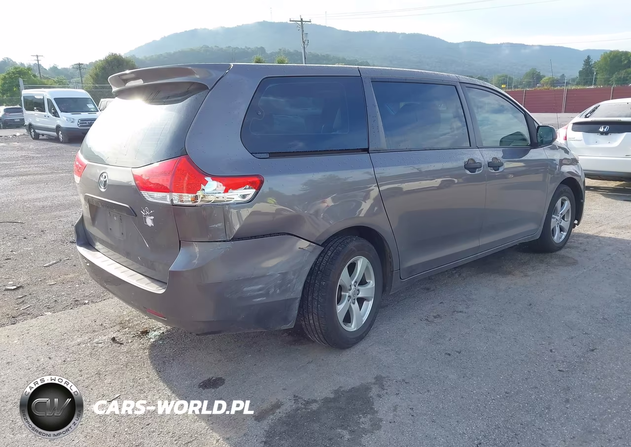 2014 Toyota Sienna L V6 7 Passenger VIN:5TDZK3DC8ES492014 - 4