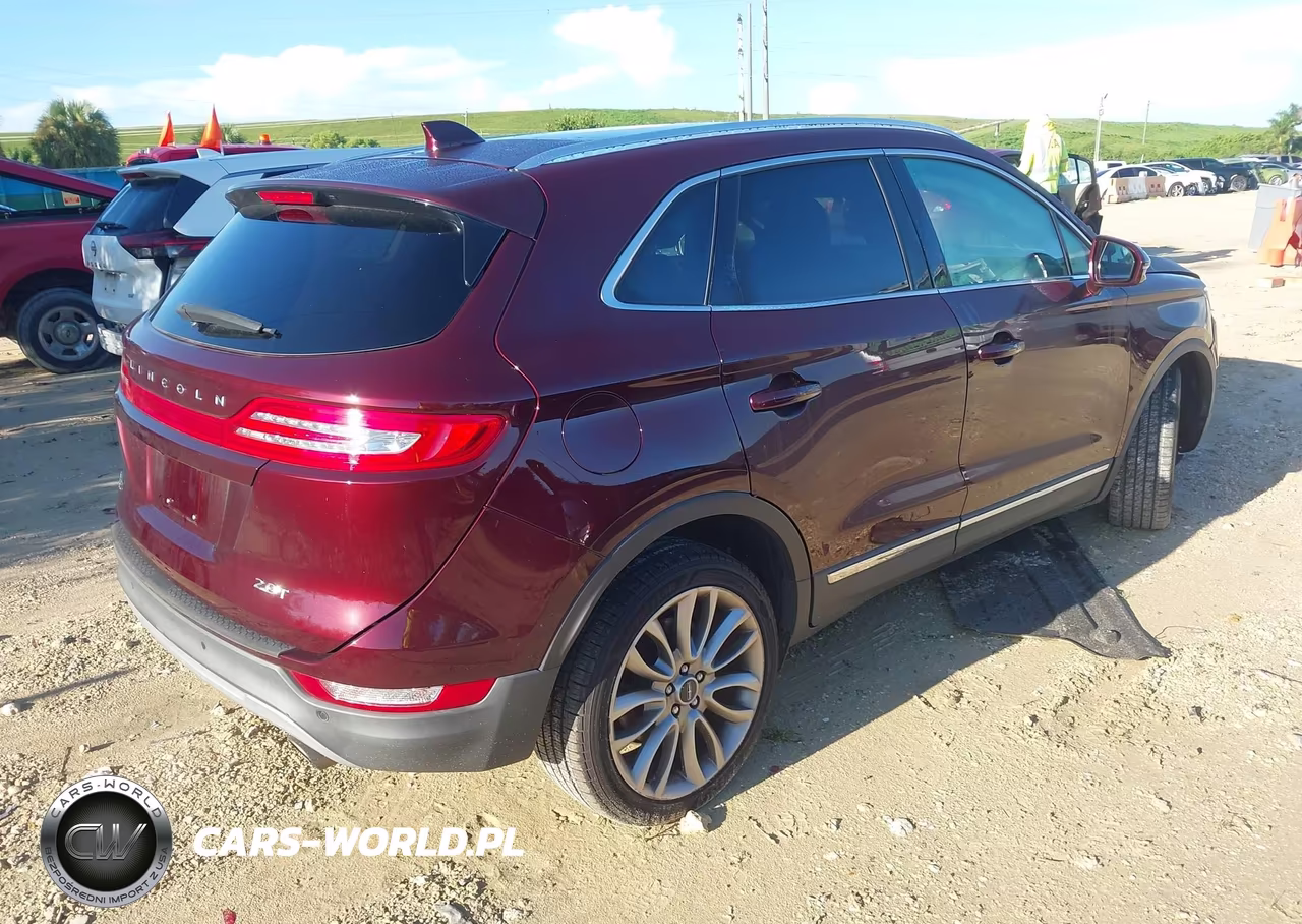 2017 Lincoln Mkc Reserve VIN:5LMCJ3C91HUL57884 - 4