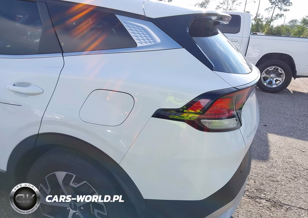 2025 Kia Sportage Ex VIN:5XYK33DF6SG235905 - 6