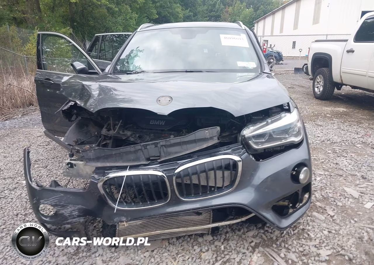 2016 BMW X1 xDrive28I VIN:WBXHT3C39GP885871 - 11