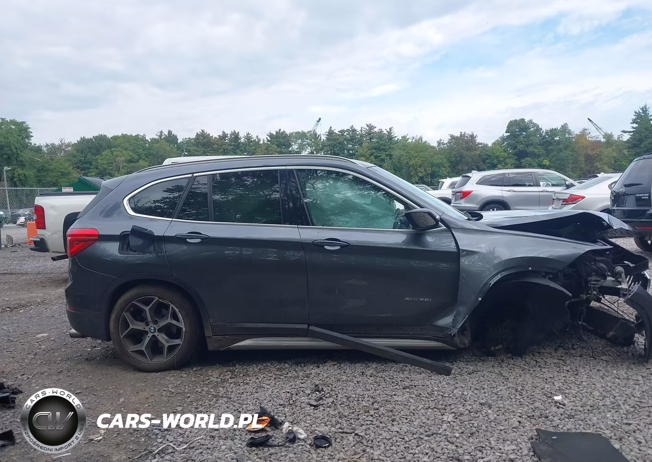 2016 BMW X1 xDrive28I VIN:WBXHT3C39GP885871 - 12