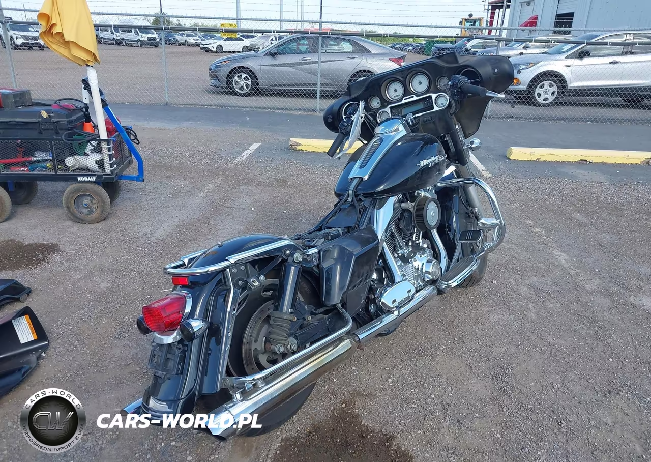 2008 Harley-Davidson Flhx VIN:1HD1KB4138Y656394 - 4