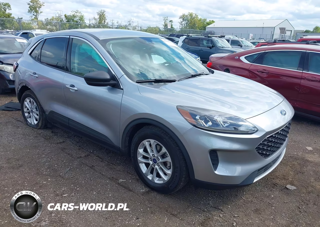 2022 Ford Escape Se