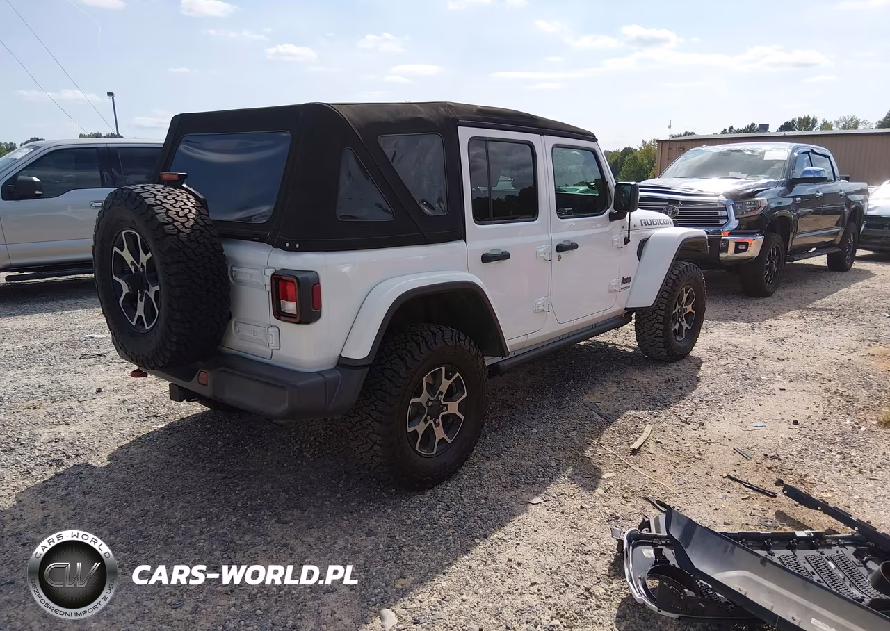 2018 Jeep Wrangler Unlimited Rubicon 4X4 VIN:1C4HJXFN4JW328404 - 4