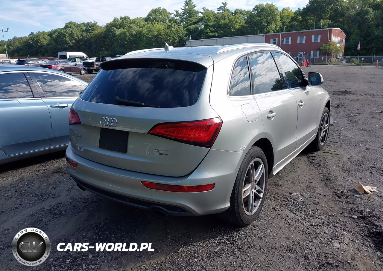 2013 Audi Q5 3.0T Premium Plus VIN:WA1DGAFP2DA049587 - 4