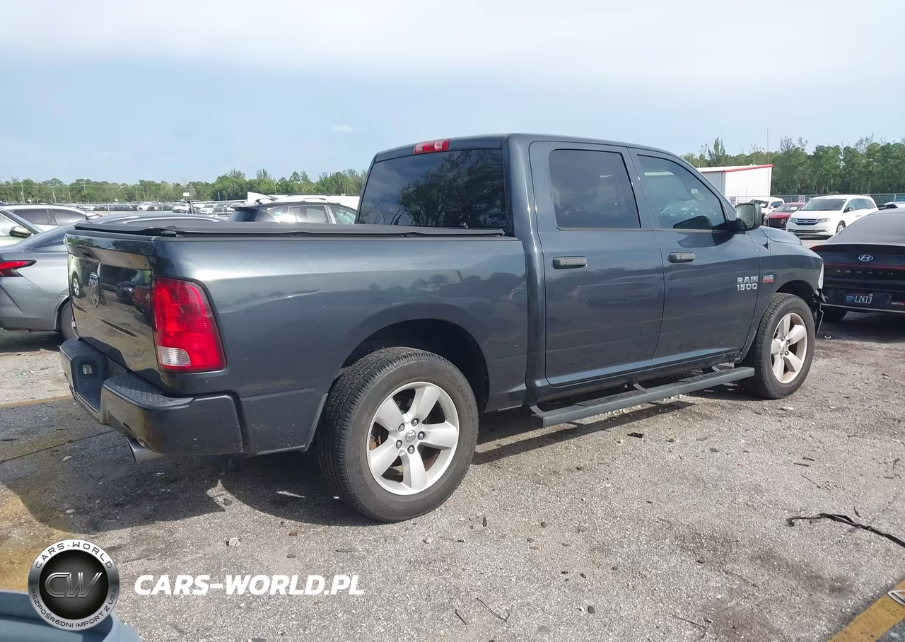 2016 Ram 1500 Express VIN:3C6RR6KT6GG156659 - 4