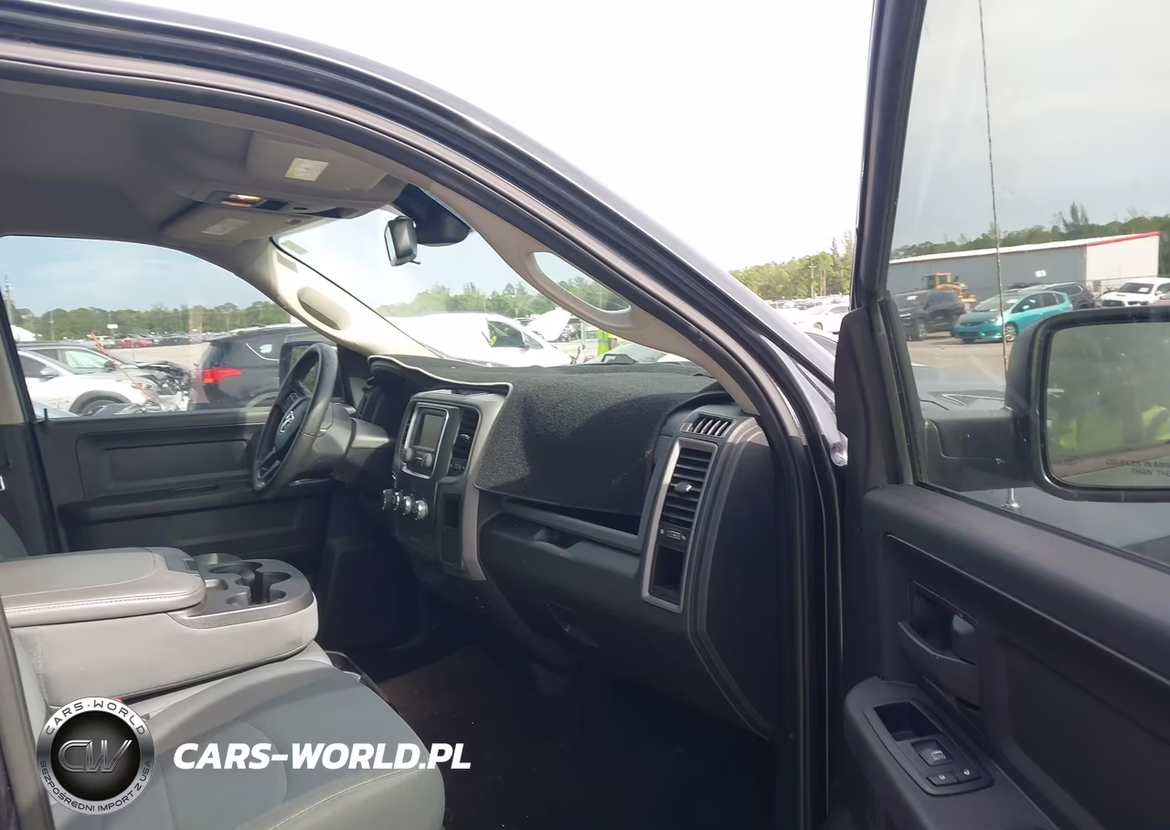 2016 Ram 1500 Express VIN:3C6RR6KT6GG156659 - 5