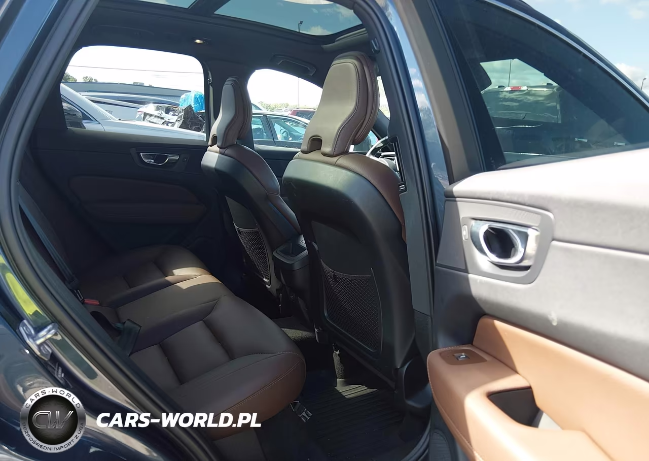 2022 Volvo Xc60 B5 Momentum VIN:YV4L12RK3N1901470 - 8