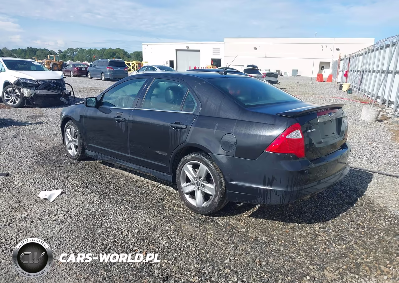 2012 Ford Fusion Sport VIN:3FAHP0KC3CR325144 - 3