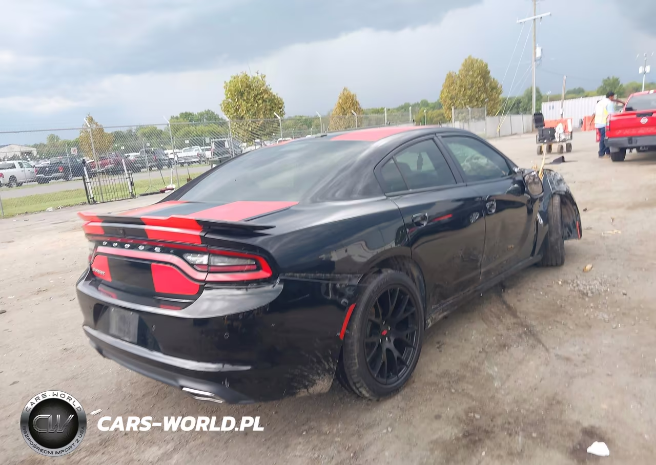 2020 Dodge Charger Sxt Rwd VIN:2C3CDXBG7LH223502 - 4