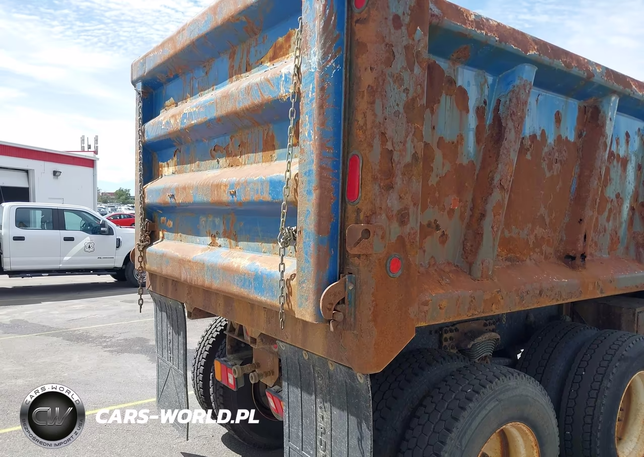 2011 Freightliner M2 112V Heavy Duty VIN:1FVHC7DV7BHA96102 - 13