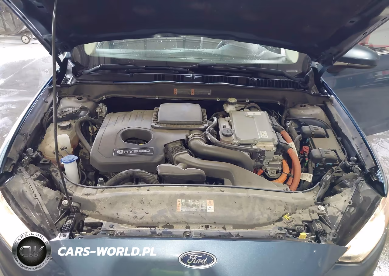 2018 Ford Fusion Hybrid S VIN:3FA6P0UU3JR254439 - 10