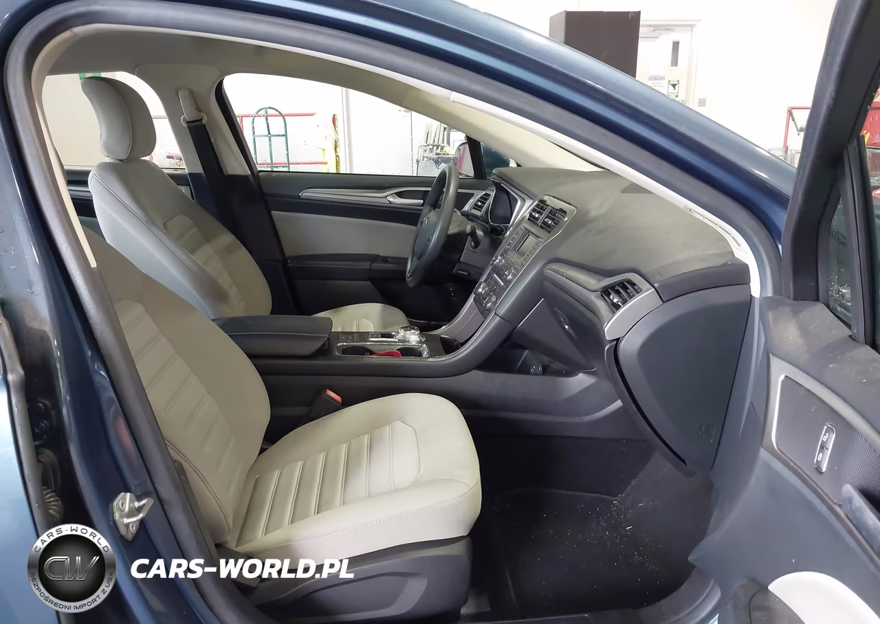 2018 Ford Fusion Hybrid S VIN:3FA6P0UU3JR254439 - 5