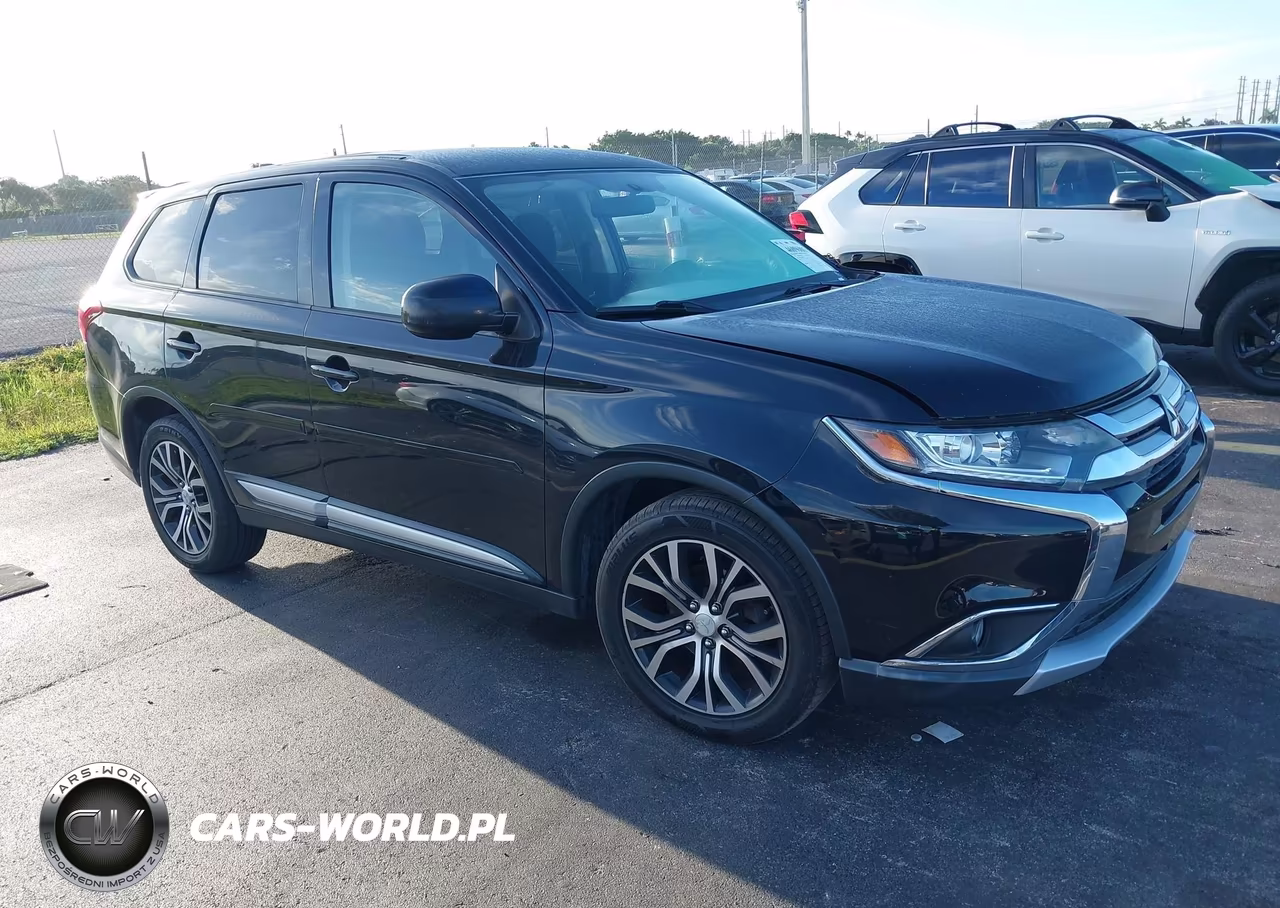 2017 Mitsubishi Outlander Es