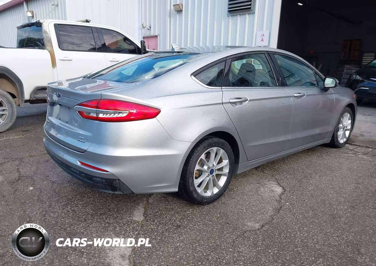 2020 Ford Fusion Hybrid Se VIN:3FA6P0LU5LR224718 - 4