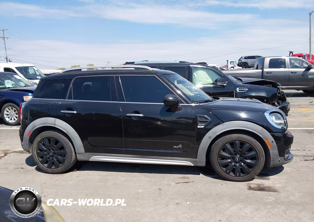 2017 Mini Countryman Cooper VIN:WMZYV5C35H3C02191 - 13