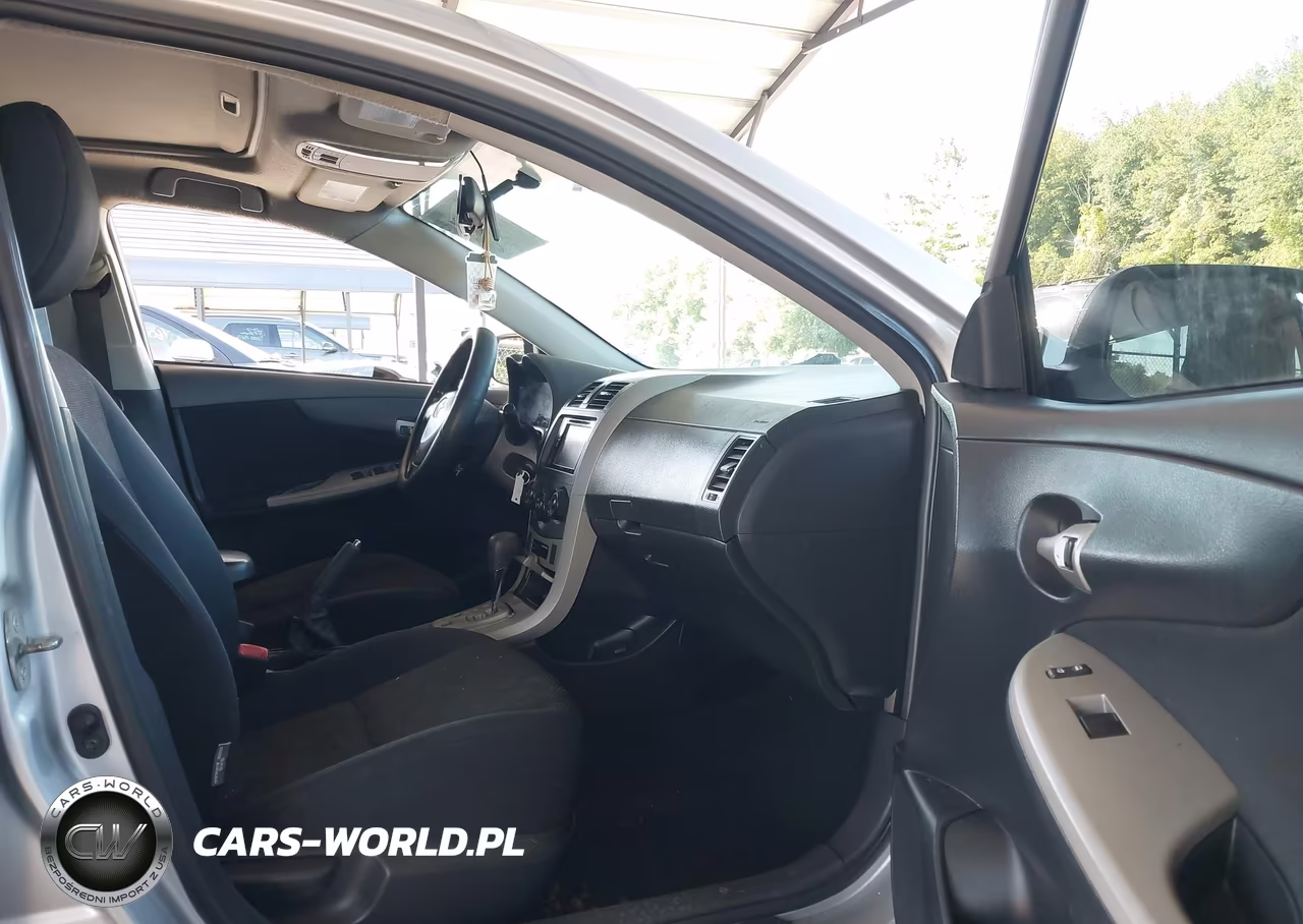 2010 Toyota Corolla S VIN:2T1BU4EEXAC458371 - 5